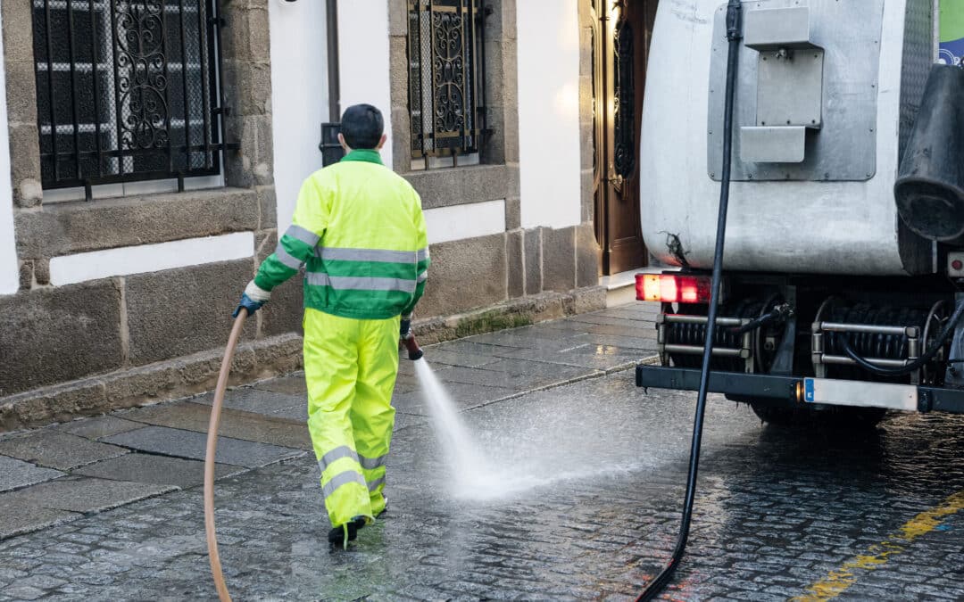 Ahorro de agua: limpieza de calles sostenible y ecología urbana